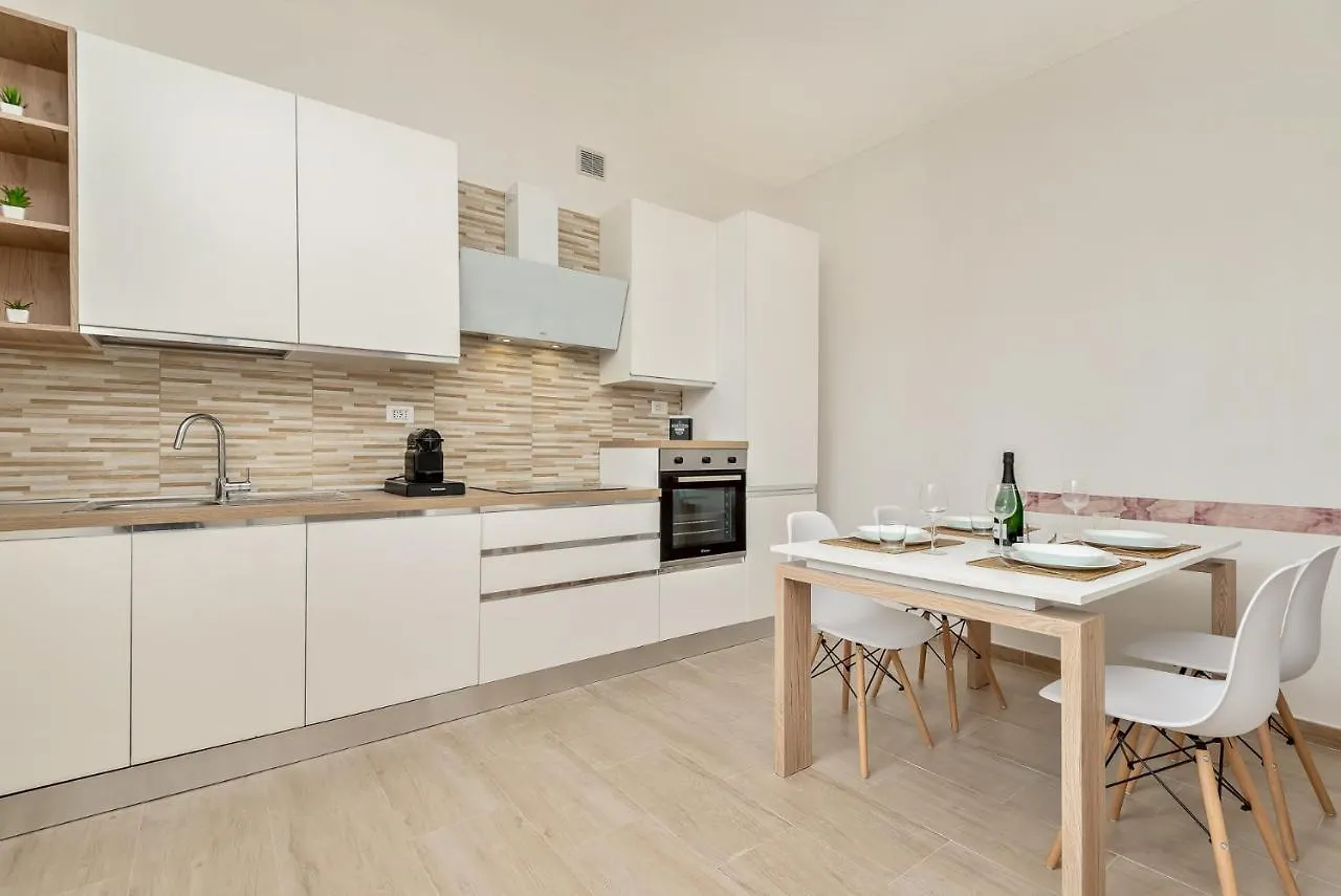 La Spezia - New Home With Netflix & Free Parking